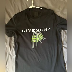 Givenchy lock T-shirt